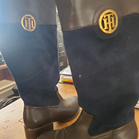 Tommy Hilfiger Riding Boots - Picture 3 of 4